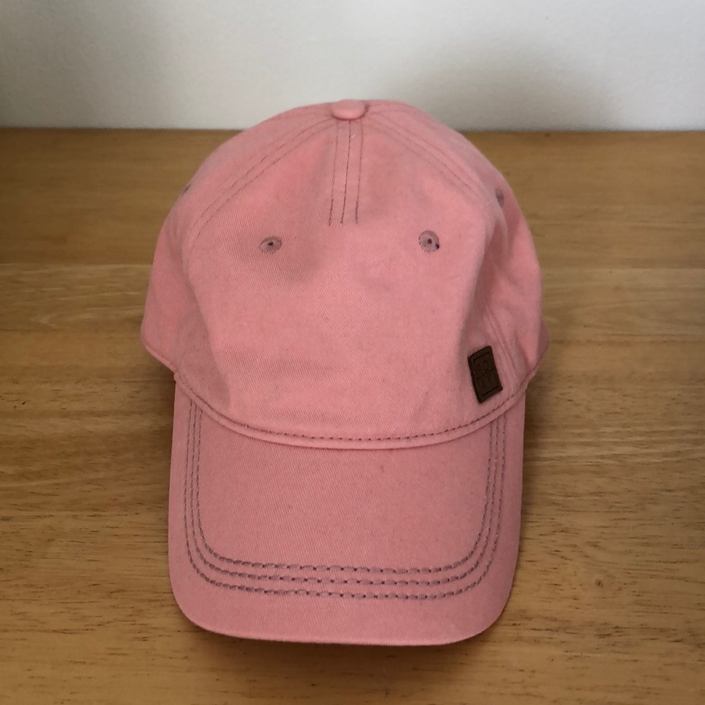 Roxy baseball hat